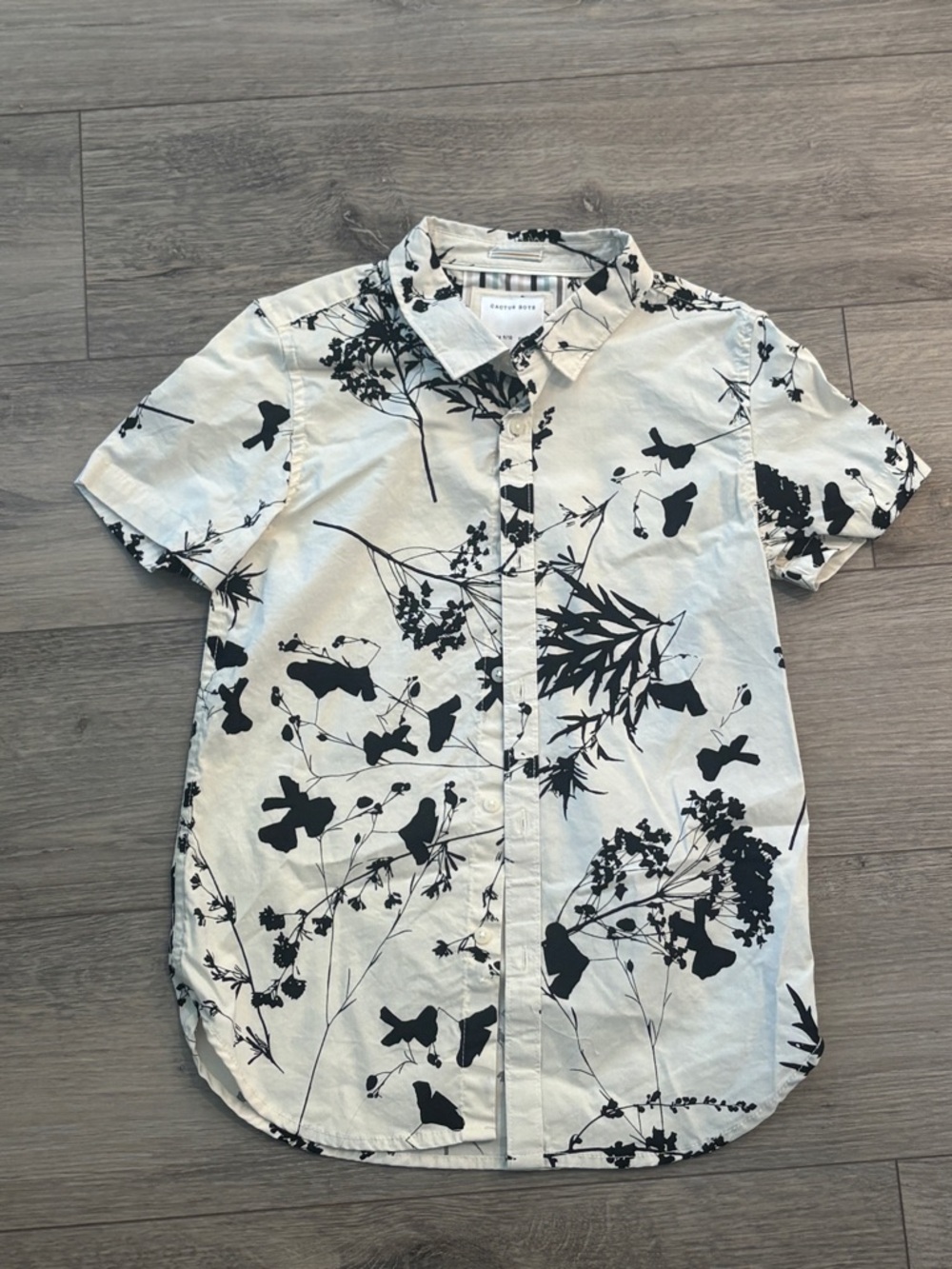 Cactus Boys White and Black Botanical Short-Sleeve Button-Up Shirt